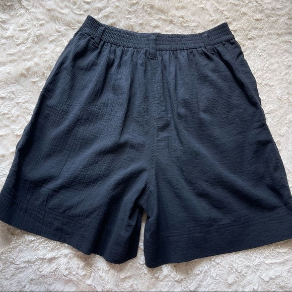 Vintage 90s black cotton gauze pleat front longline pull-on mom shorts LizWear S - Picture 6 of 17